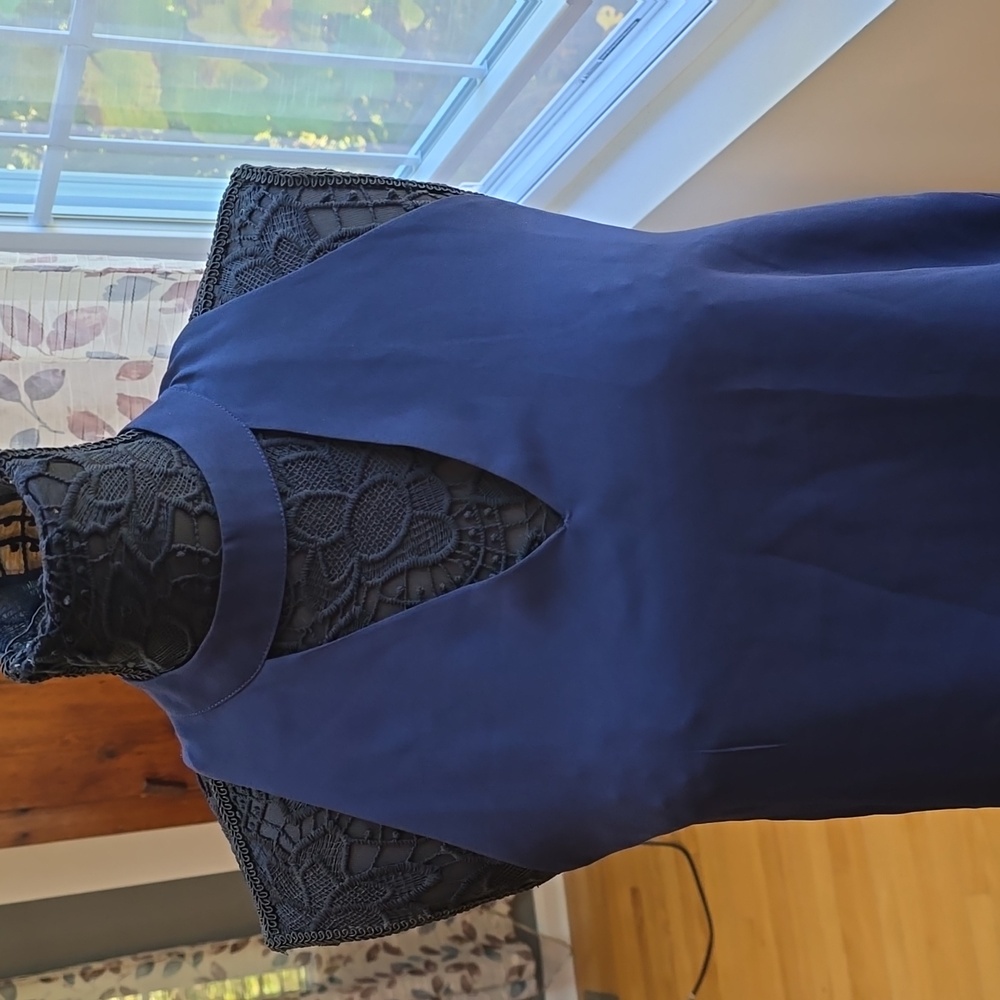 Womens sleeveless blouse